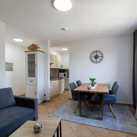 Anlage Leuchtfeuer, 3 Appartement
